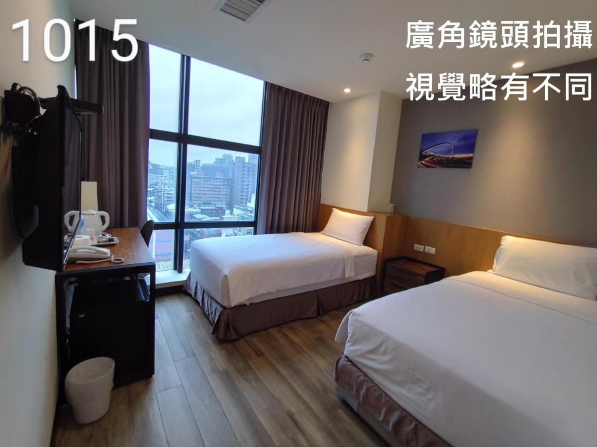 Honest & Warm Hotel Taoyuan Eksteriør billede
