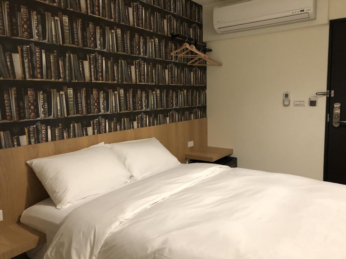 Honest & Warm Hotel Taoyuan Eksteriør billede